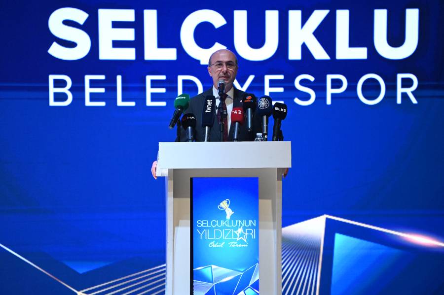 Selçuklu’nun başarısı salona sığmadı 9